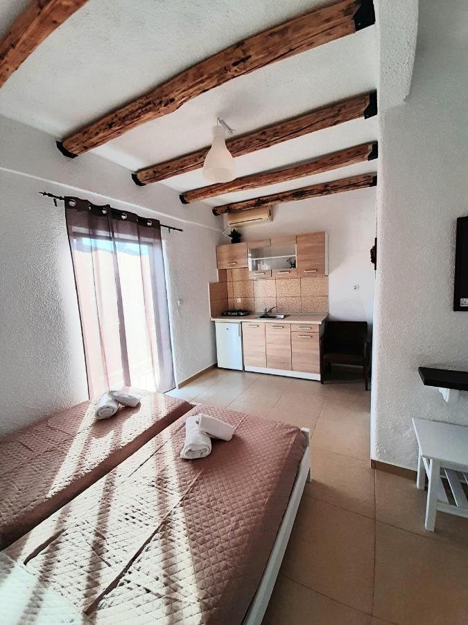 Mariza Apartments -studios Chaniotis Habitación foto